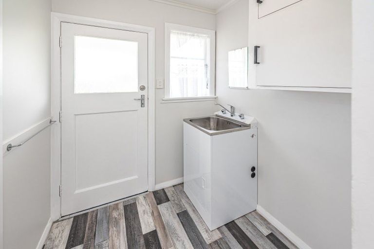 Photo of property in 54 Polson Street, Castlecliff, Whanganui, 4501