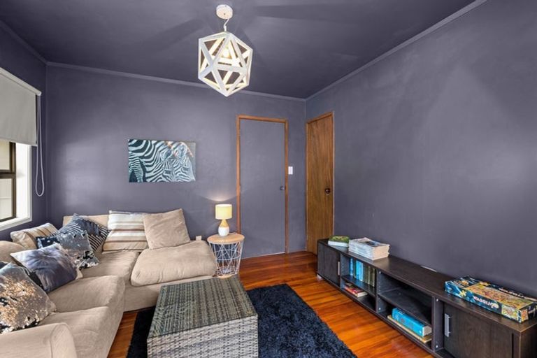 Photo of property in 16 Kennedy Street, Opua, 0200