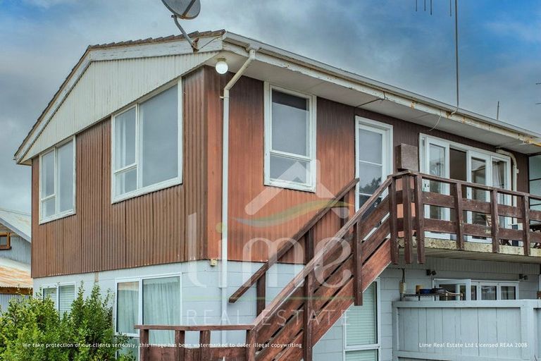 Photo of property in 4/15a Marriner Street, Sumner, Christchurch, 8081
