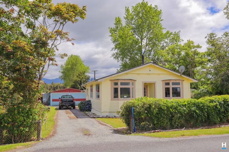 Photo of property in 1229 Atarau Road, Atarau, Blackball, 7871