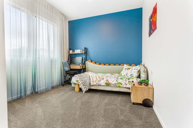 Photo of property in 7 Balthazar Road, Kumeu, 0810