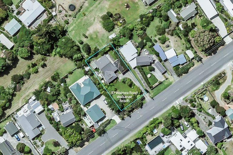 Photo of property in 57 Waimea Road, Waikanae Beach, Waikanae, 5036