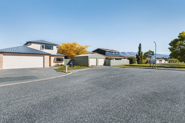 Photo of property in 1 Down Street, Cromwell, 9310