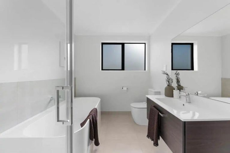 Photo of property in 8 Paapaakiri Loop, Takanini, 2112