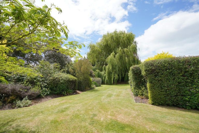 Photo of property in 82 Leithfield Road, Leithfield, Amberley, 7481