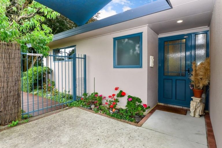 Photo of property in 114b Sandwich Road, St Andrews, Hamilton, 3200