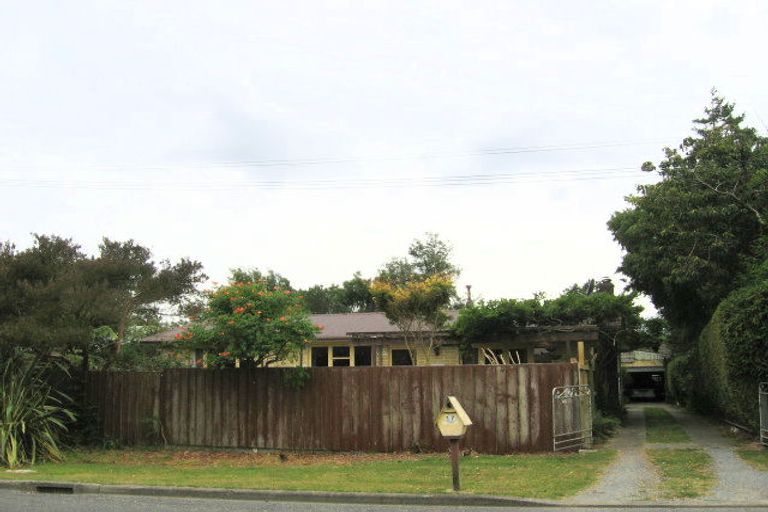 Photo of property in 17 Maclaren Street, Maymorn, Upper Hutt, 5018