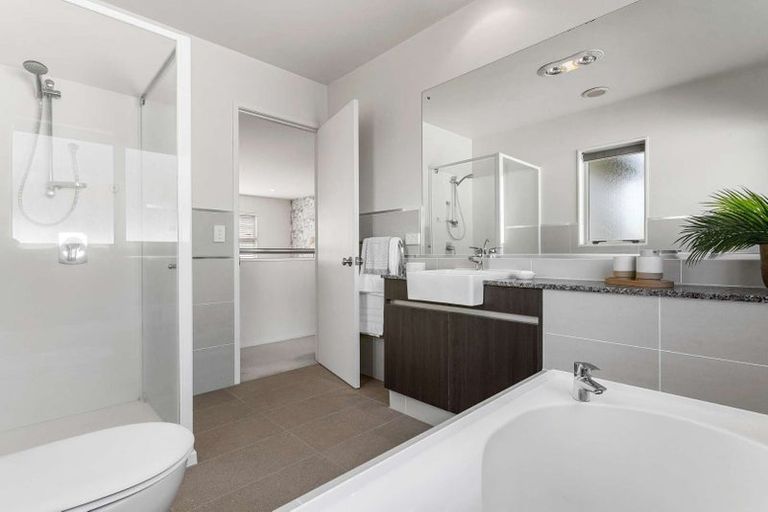 Photo of property in 31 Hinau Road, Karaka, Papakura, 2113