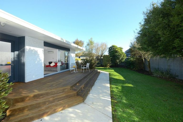 Photo of property in 39 Camden Street, Redwood, Christchurch, 8051
