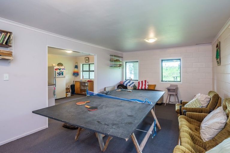 Photo of property in 5 Mahoe Street, Otaki Beach, Otaki, 5512