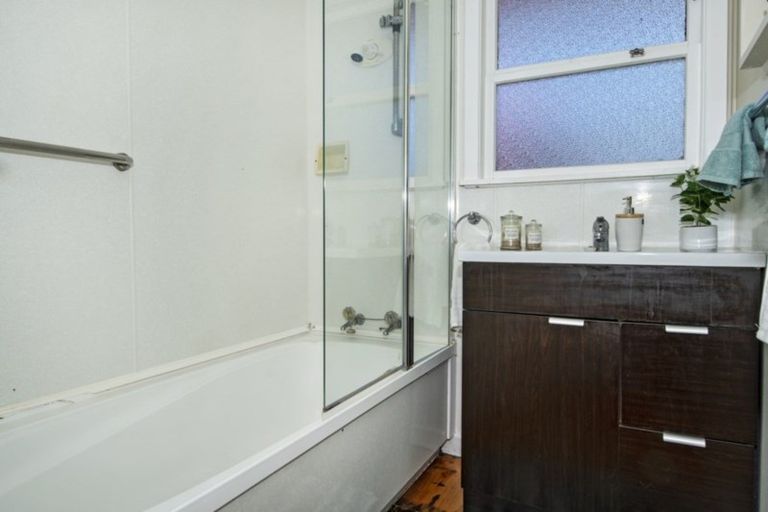 Photo of property in 9 Otuhiwai Crescent, Tikipunga, Whangarei, 0112