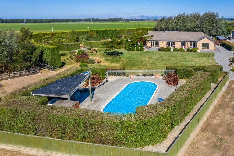 Photo of property in 1073 South Eyre Road, Swannanoa, Rangiora, 7476