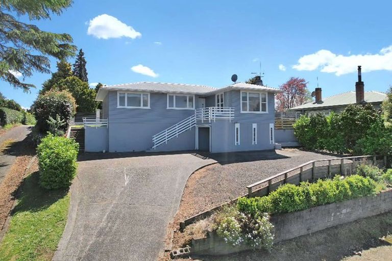 Photo of property in 62 Mahoe Street, Melville, Hamilton, 3206