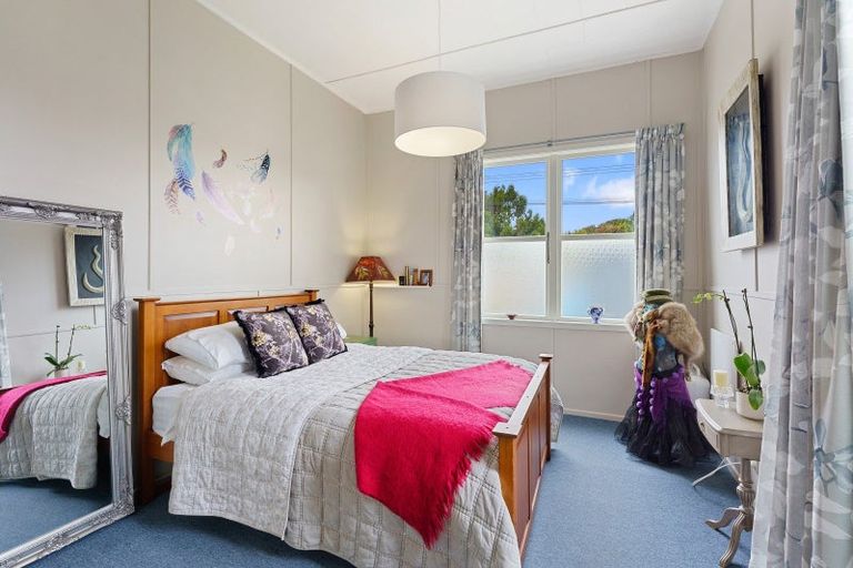 Photo of property in 15 Rangatira Street, Otaki, 5512