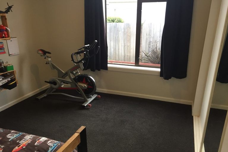 Photo of property in 1/16 Lees Road, Strowan, Christchurch, 8052