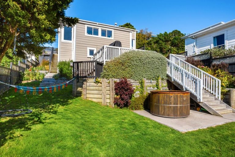 Photo of property in 26 Fernhill Terrace, Wadestown, Wellington, 6012