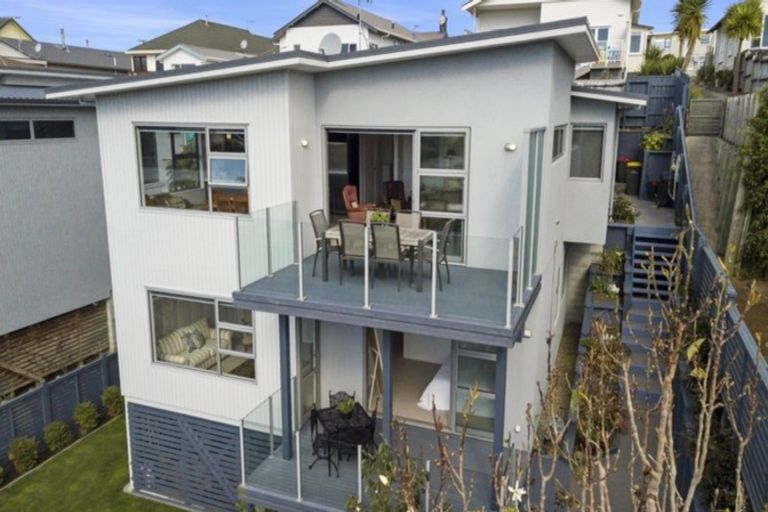 Photo of property in 18b Dorset Avenue, Westown, New Plymouth, 4310