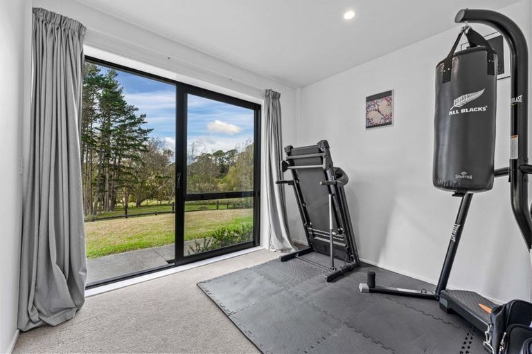 Photo of property in 685 Inland Road, Helensville, 0875