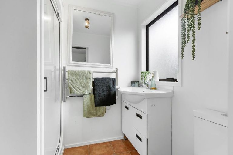 Photo of property in 25 Sunningdale Street, Wattle Downs, Auckland, 2103