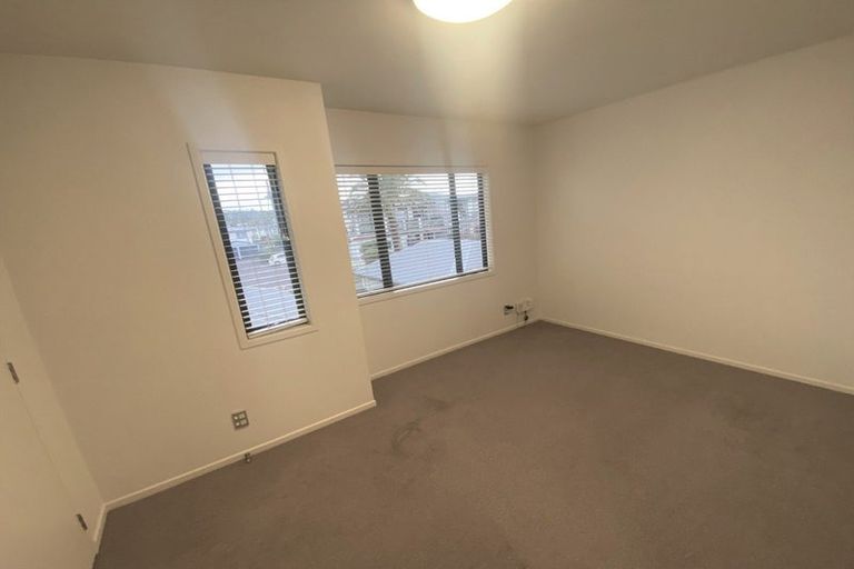 Photo of property in 109/2 Armoy Drive, East Tamaki, Auckland, 2016