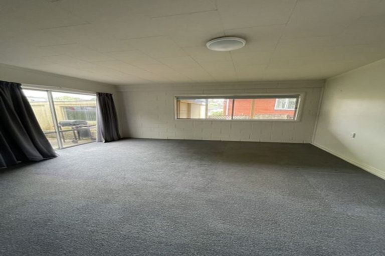 Photo of property in 43 Mayfair Crescent, Mairangi Bay, Auckland, 0630