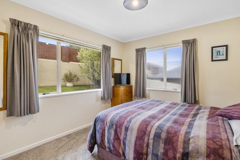 Photo of property in 398 Pine Hill Road, Pine Hill, Dunedin, 9010