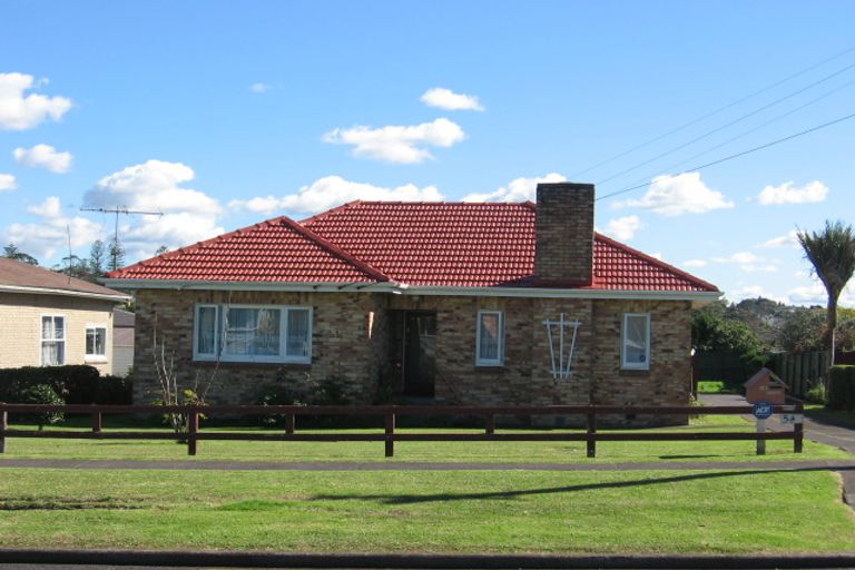 Photo of property in 54 Brandon Road, Glen Eden, Auckland, 0602
