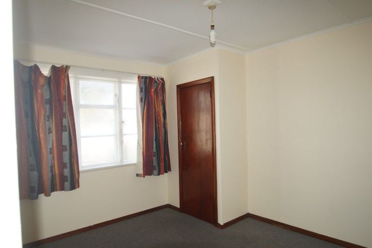 Photo of property in 21 Holland Street, Avonside, Christchurch, 8061