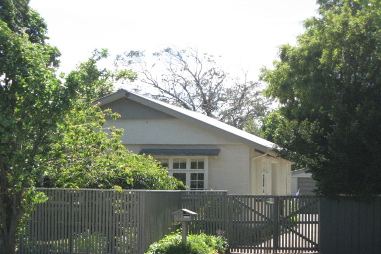 Photo of property in 55 North Parade, Richmond, Christchurch, 8013