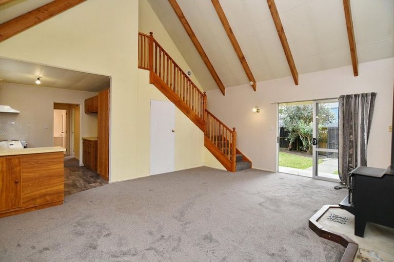 Photo of property in 9 Edward Street, Rangiora, 7400