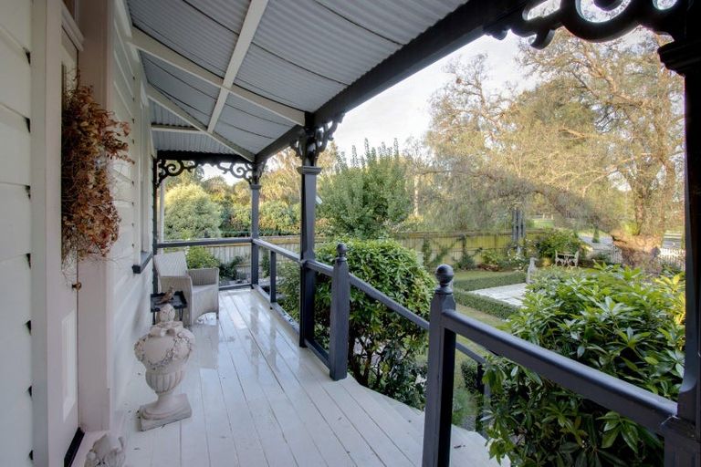 Photo of property in 12 Farndon Road, Clive, 4102