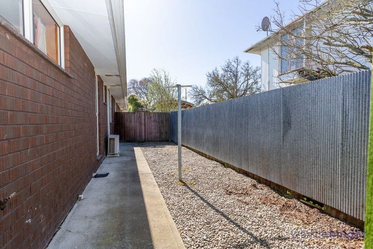 Photo of property in 1/8 Peverel Street, Riccarton, Christchurch, 8011