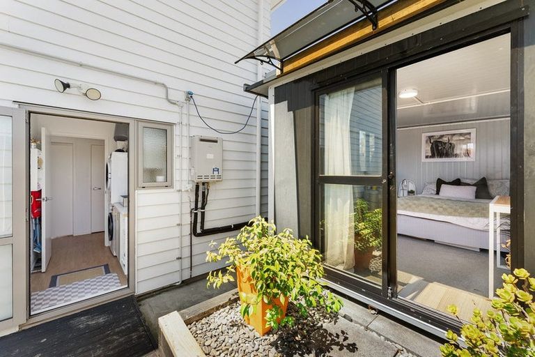 Photo of property in 34b Simpson Road, Papamoa Beach, Papamoa, 3118