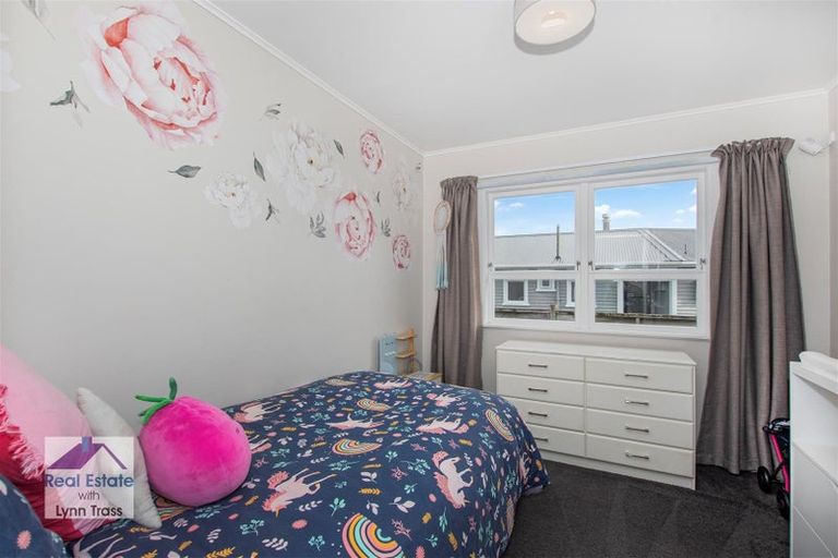 Photo of property in 96 Old Onerahi Road, Onerahi, Whangarei, 0110