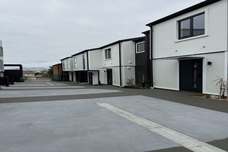 Photo of property in 5/14 Lonsdale Street, New Brighton, Christchurch, 8083