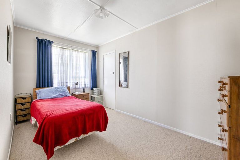 Photo of property in 4 Regan Street, Stratford, 4332