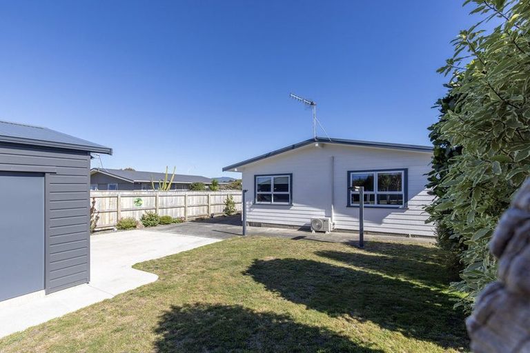 Photo of property in 71 Donovan Road, Paraparaumu Beach, Paraparaumu, 5032