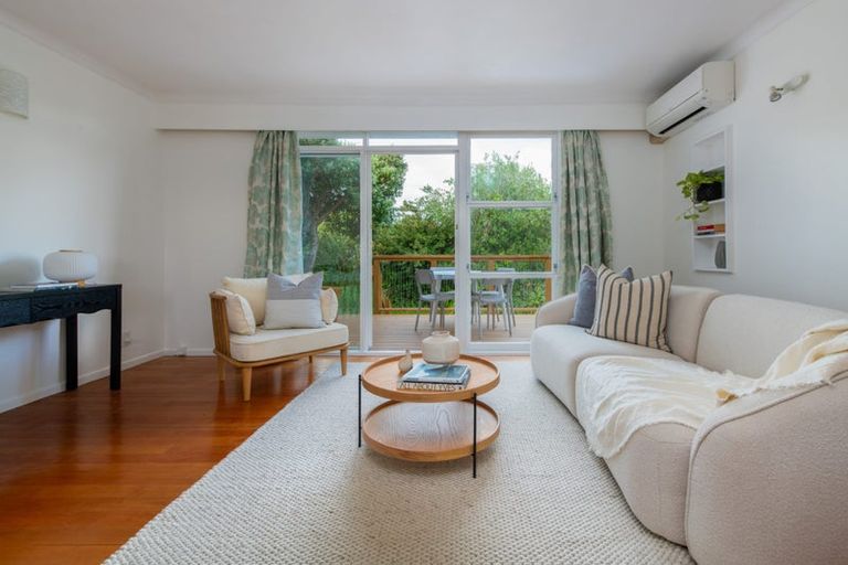 Photo of property in 3/449 Beach Road, Mairangi Bay, Auckland, 0630