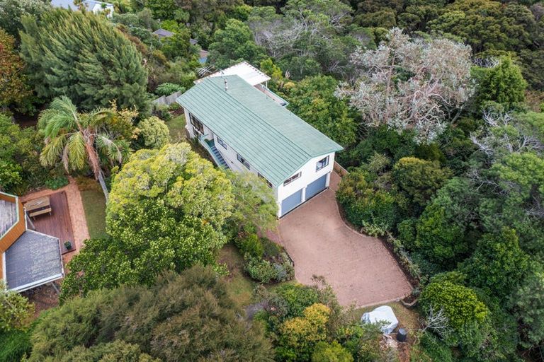 Photo of property in 47 Pemberton Avenue, Bayview, Auckland, 0629