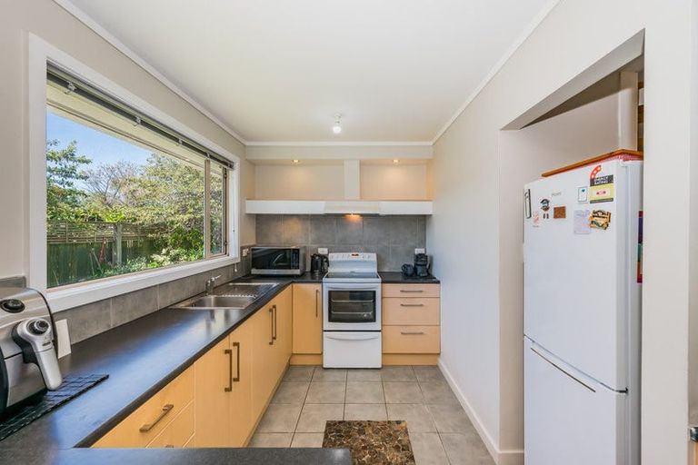 Photo of property in 9b Olive Terrace, Paraparaumu Beach, Paraparaumu, 5032
