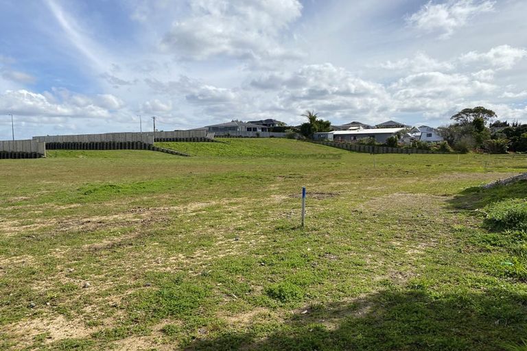 Photo of property in 1 Kakahi Road, Beachlands, 2018
