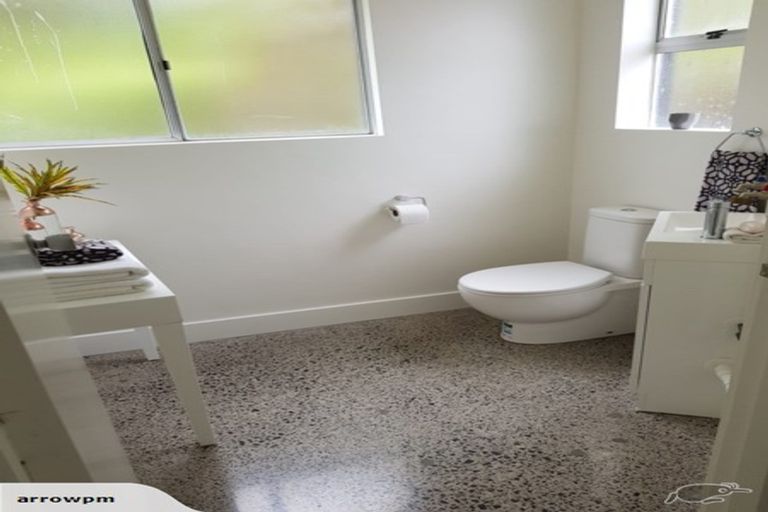 Photo of property in 1/18 Marina Road, Torbay, Auckland, 0630