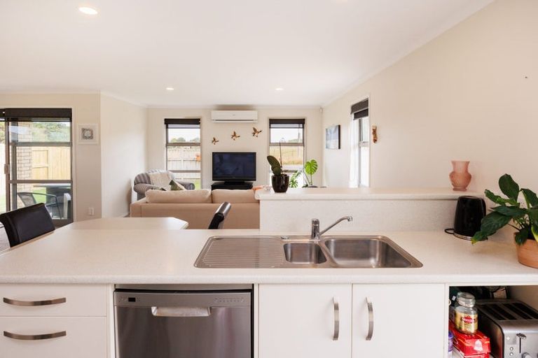 Photo of property in 168a Kelvin Grove Road, Kelvin Grove, Palmerston North, 4414