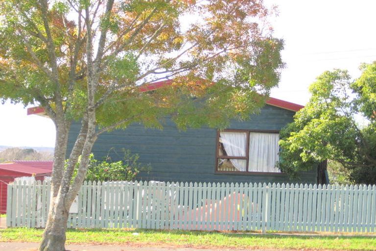 Photo of property in 114 Boundary Road, Clover Park, Auckland, 2019