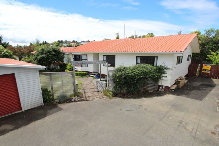 Photo of property in 34b Aquarius Drive, Kawaha Point, Rotorua, 3010