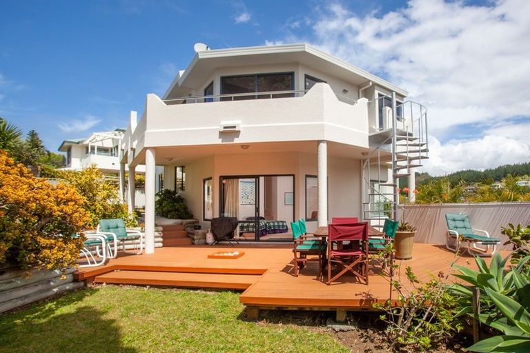 Photo of property in 239 Onemana Drive, Onemana, Whangamata, 3691