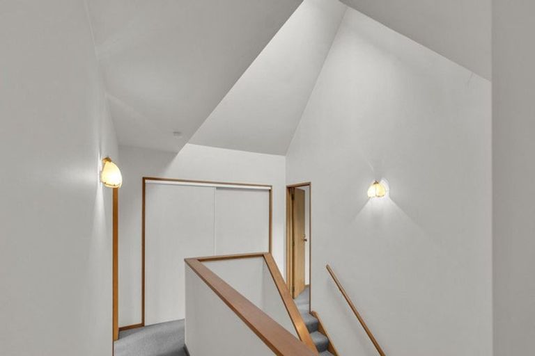 Photo of property in 9a Kilmarnock Street, Riccarton, Christchurch, 8011