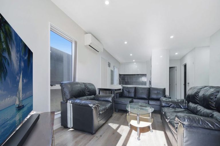 Photo of property in 45b Takanini School Road, Takanini, 2112