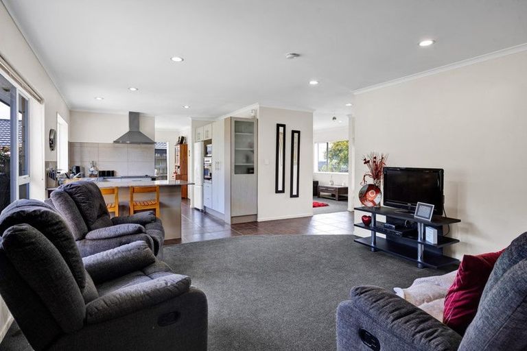 Photo of property in 319a South Road, Hawera, 4610