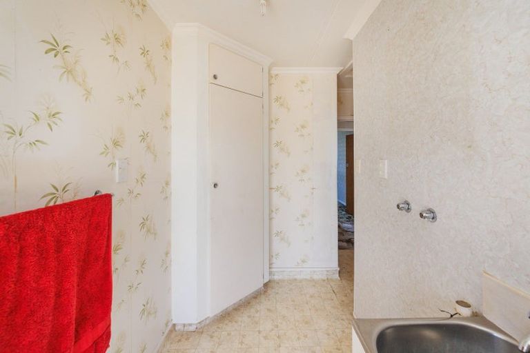 Photo of property in 11 Moray Place, Highbury, Palmerston North, 4412